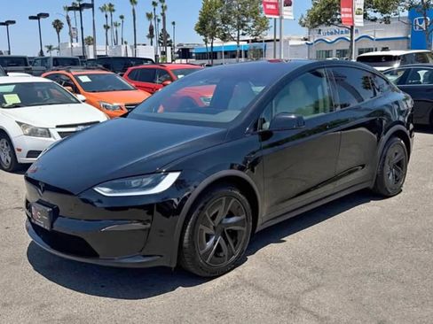 Used 2026 Tesla Model X AWD/4WD image 2