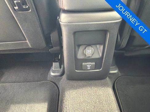 Used 2017 Dodge Journey GT AWD/4WD image 23