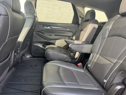 Used 2020 Buick Enclave Avenir w/ Avenir Technology Package image 23