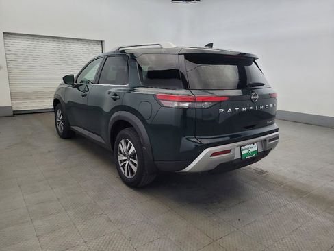 Used 2022 Nissan Pathfinder SL AWD/4WD image 5