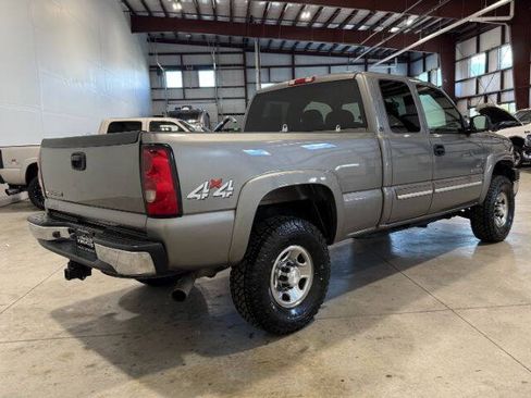 Used 2006 Chevrolet Silverado 2500 LT AWD/4WD image 8