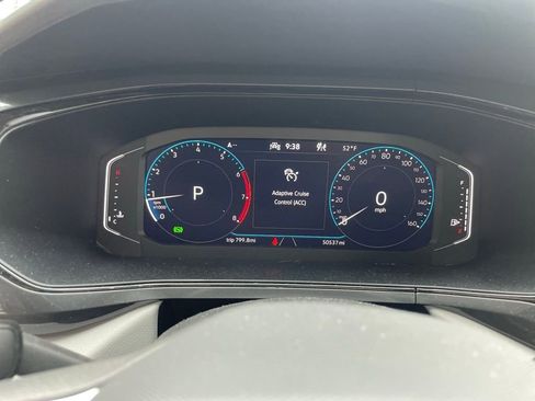 Used 2023 Volkswagen Taos SEL image 13