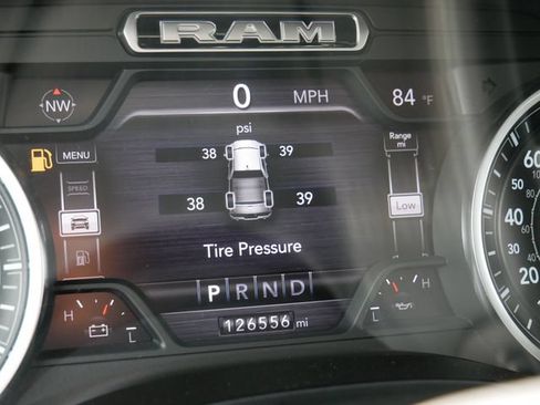 Used 2020 RAM 1500 Big Horn AWD/4WD image 32