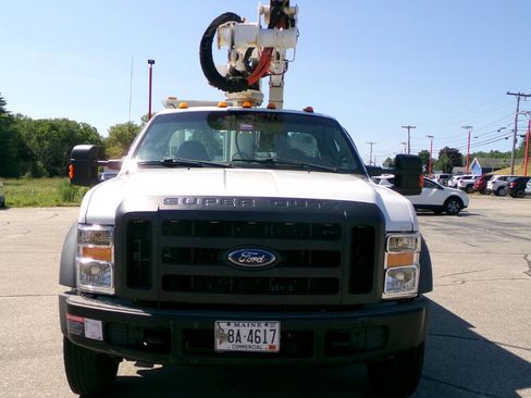 Used 2008 Ford F550 4x4 Regular Cab Super Duty image 7