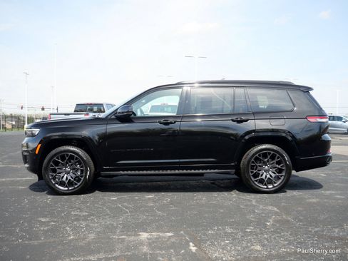 Used 2025 Jeep Grand Cherokee L Summit image 13