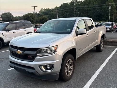 Used 2015 Chevrolet Colorado Z71 AWD/4WD image 1