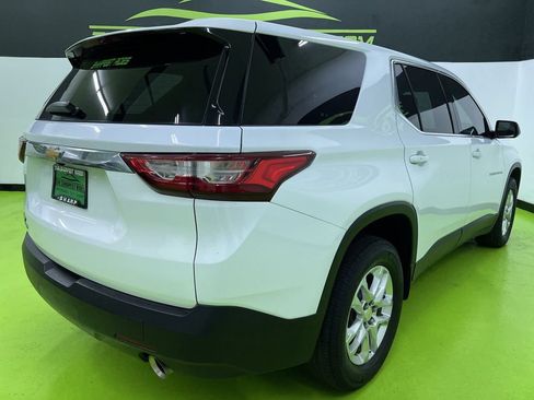 Used 2020 Chevrolet Traverse LS w/ LPO, Floor Liner Package FWD image 9