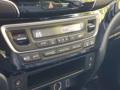 Used 2023 Honda Passport Elite image 29