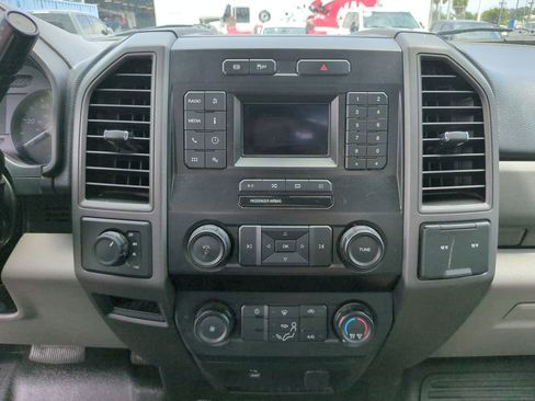 Used 2021 Ford F550 4x4 Regular Cab Super Duty image 20