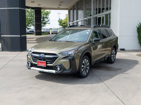Used 2024 Subaru Outback Limited AWD/4WD image 3