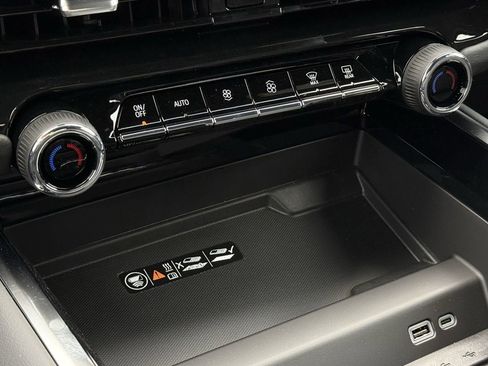 New 2026 Chevrolet Tahoe RST image 17