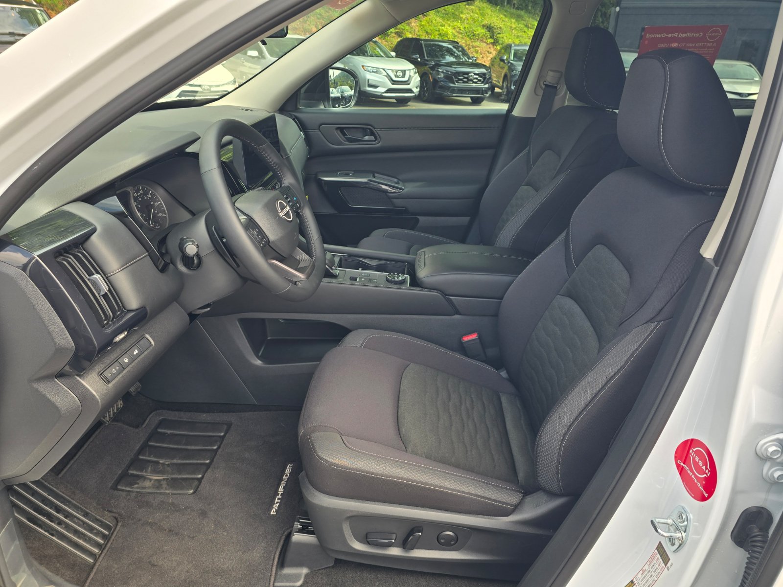 Certified 2026 Nissan Pathfinder SV AWD/4WD image 14