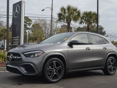 Certified 2025 Mercedes-Benz GLA 250 image 1