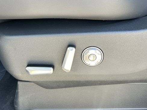 New 2025 Lincoln Navigator L Reserve image 25