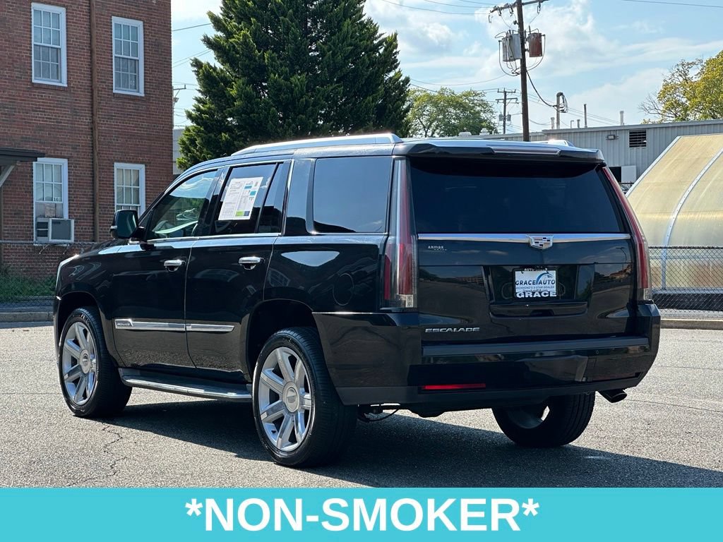 Used 2017 Cadillac Escalade Luxury RWD image 6