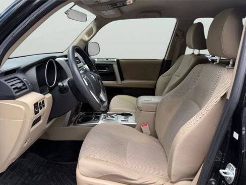 Used 2012 Toyota 4Runner SR5 AWD/4WD image 13