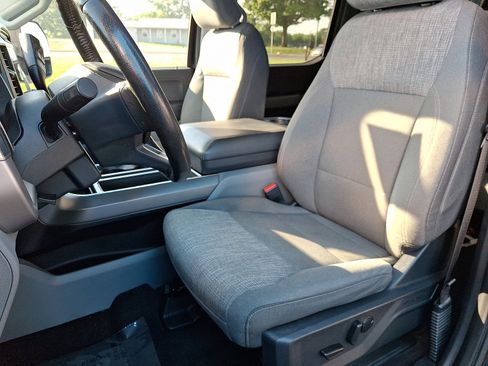 Used 2022 Ford F150 XLT w/ Equipment Group 302A High image 13