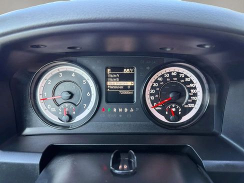 Used 2018 RAM 3500 SLT AWD/4WD image 28