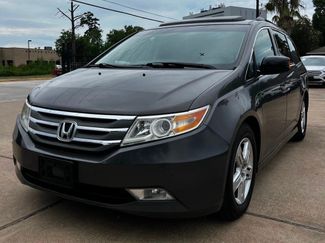 Used 2012 Honda Odyssey Touring video 1