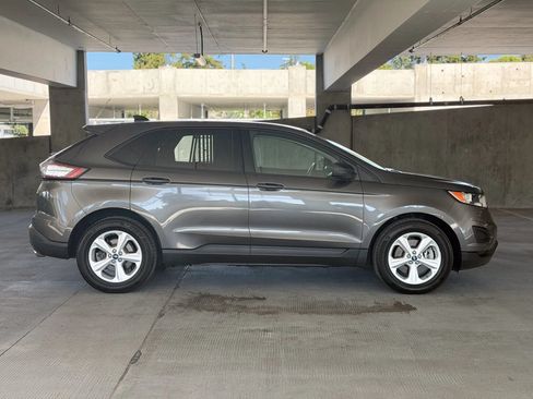 Used 2018 Ford Edge SE AWD/4WD image 4