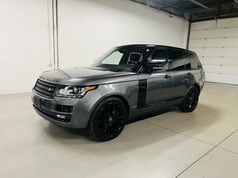 Used 2016 Land Rover Range Rover Supercharged image 2