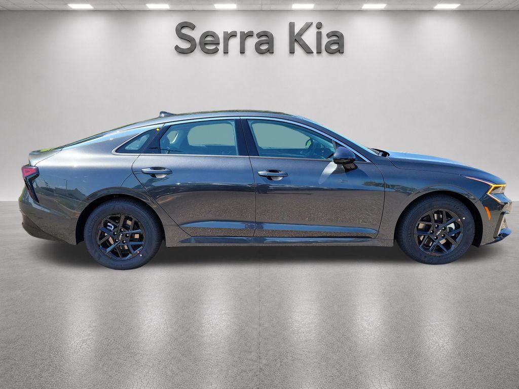 New 2026 Kia K5 LXS FWD image 6