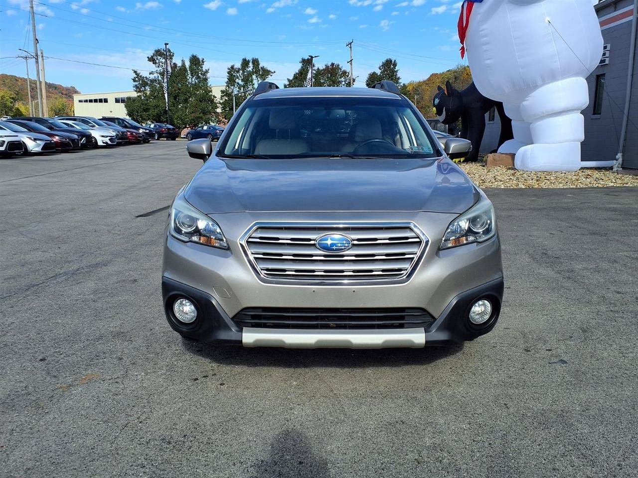 Used 2015 Subaru Outback 2.5i Limited AWD/4WD image 3