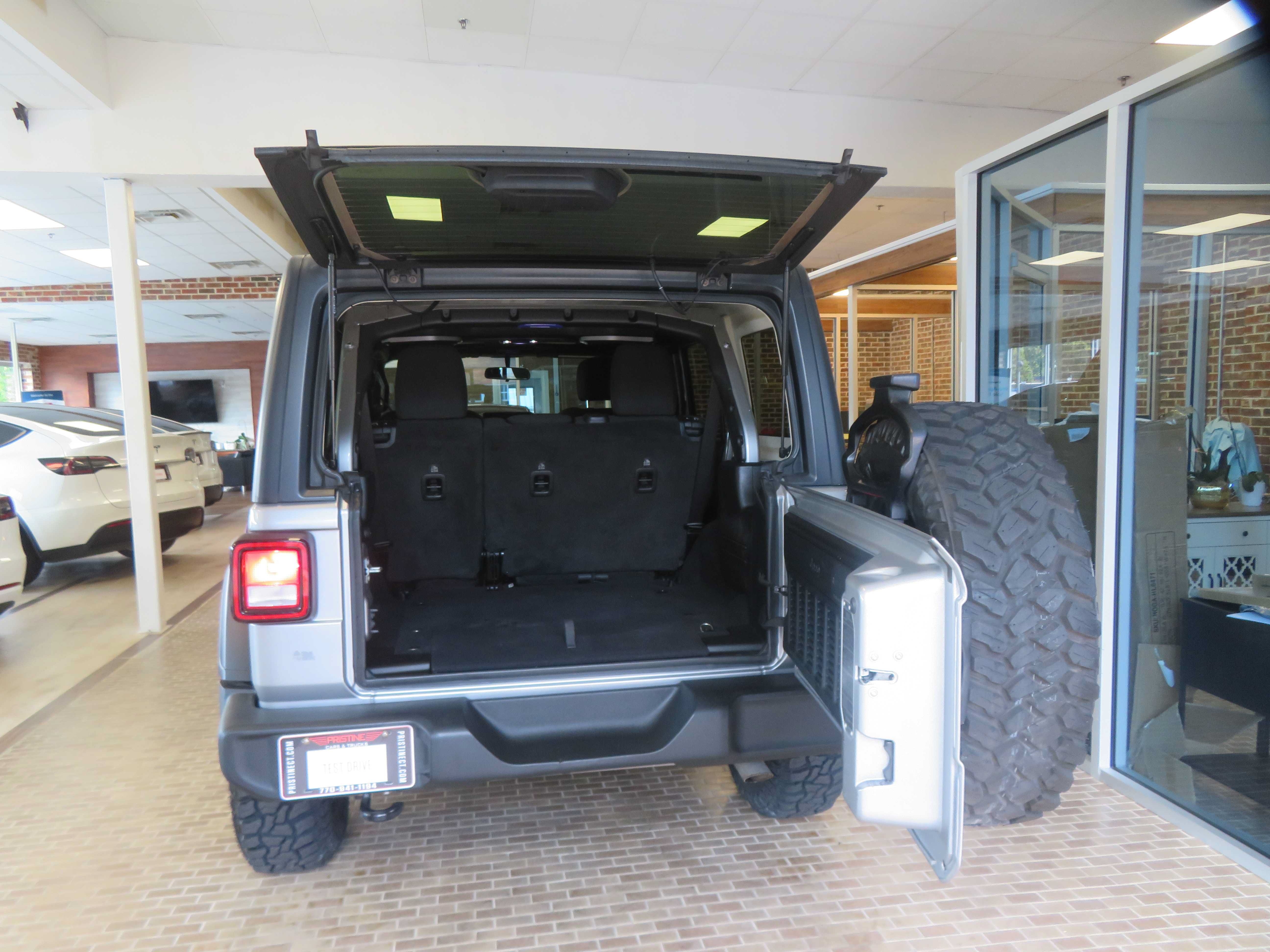 Used 2020 Jeep Wrangler Unlimited Sport AWD/4WD image 44