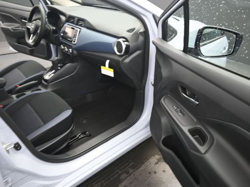 New 2025 Nissan Versa SV image 13