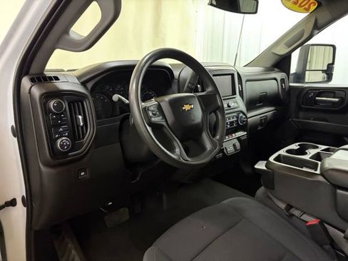 Used 2022 Chevrolet Silverado 2500 Custom w/ Custom Value Package AWD/4WD image 30