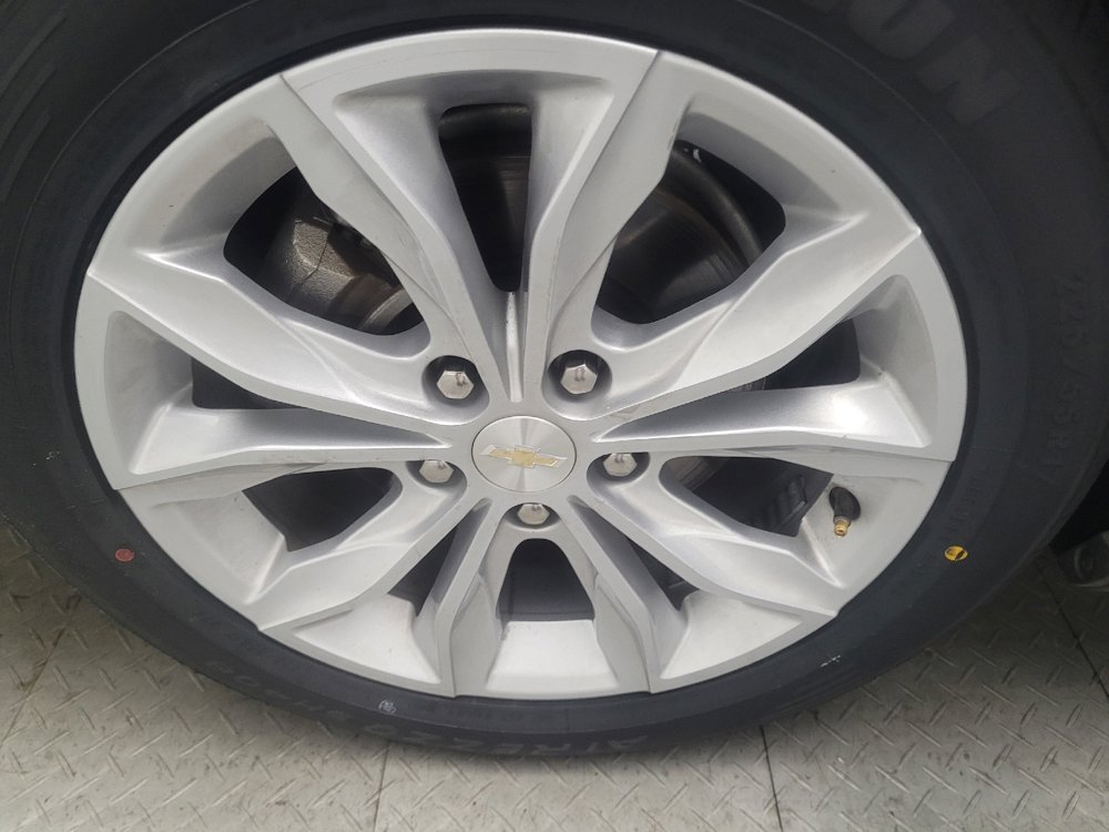 Used 2025 Chevrolet Malibu LT FWD image 31