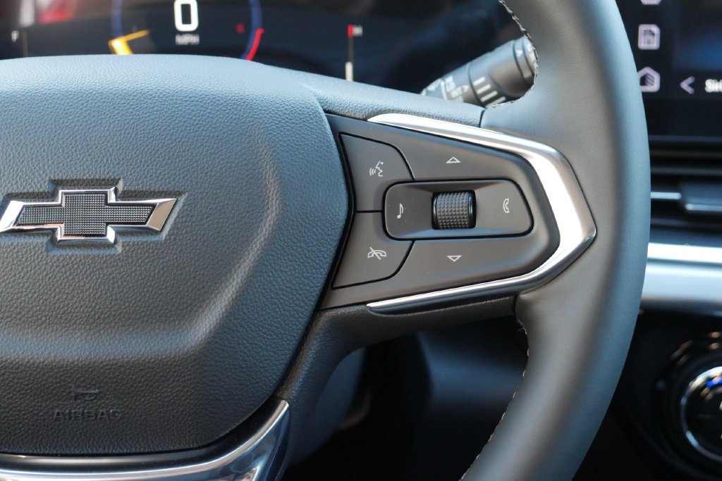 New 2026 Chevrolet Trax LT w/ Driver Confidence Package FWD image 16