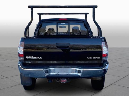 Used 2013 Toyota Tacoma 4x4 Double Cab w/ SR5 Pkg image 5