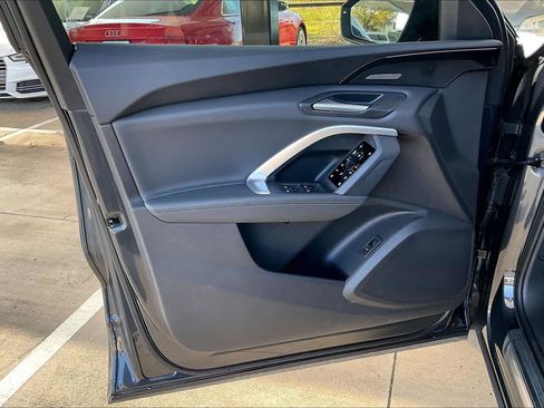 Certified 2025 Audi Q5 Premium Plus w/ Premium Plus image 20