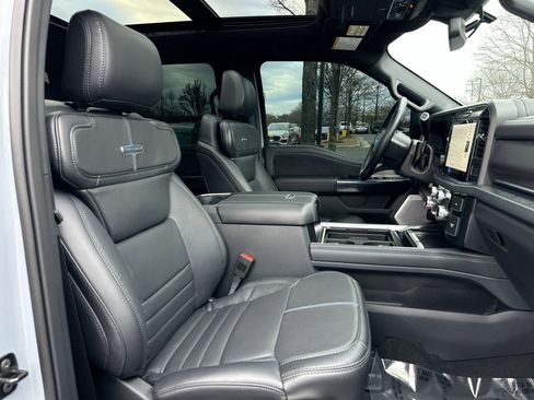 Used 2026 Ford F350 Platinum image 37