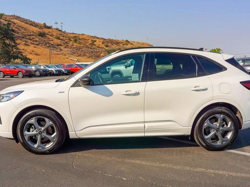 Used 2024 Ford Escape ST-Line w/ Tech Pack #1 image 10
