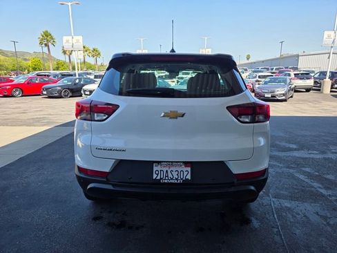Used 2022 Chevrolet TrailBlazer LS FWD image 10