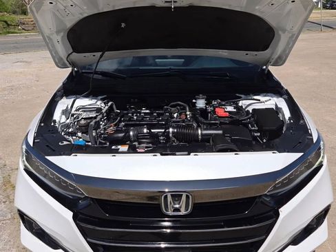 Used 2022 Honda Accord Sport image 13
