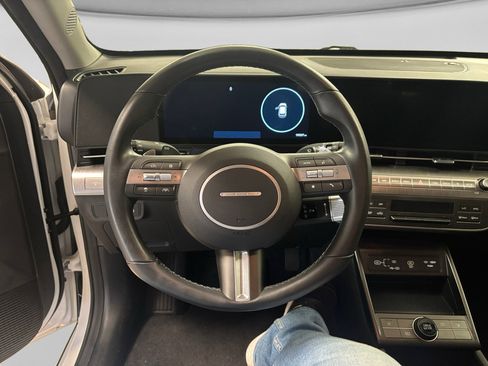 Used 2024 Hyundai Kona SEL FWD image 16