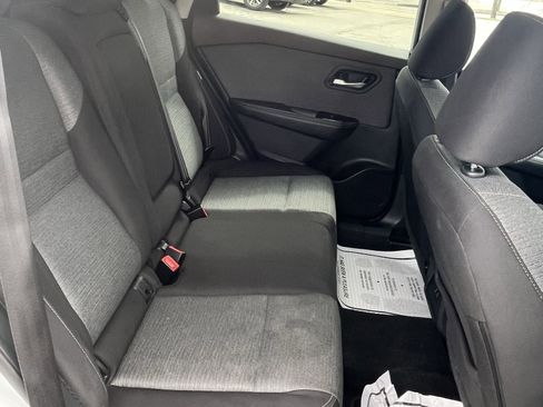 Used 2023 Nissan Rogue SV AWD/4WD image 13