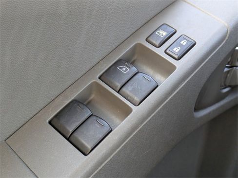 Used 2019 Nissan Frontier SV image 22