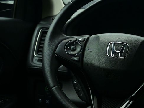 Used 2016 Honda HR-V EX-L image 10