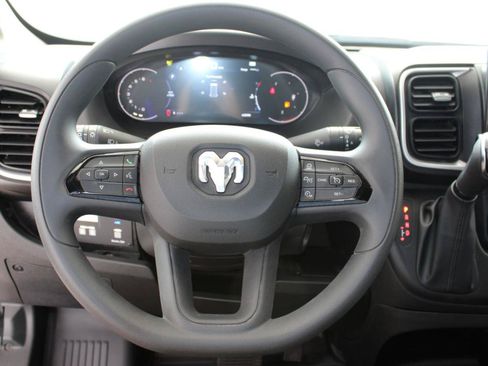 Used 2024 RAM ProMaster 3500 FWD image 25