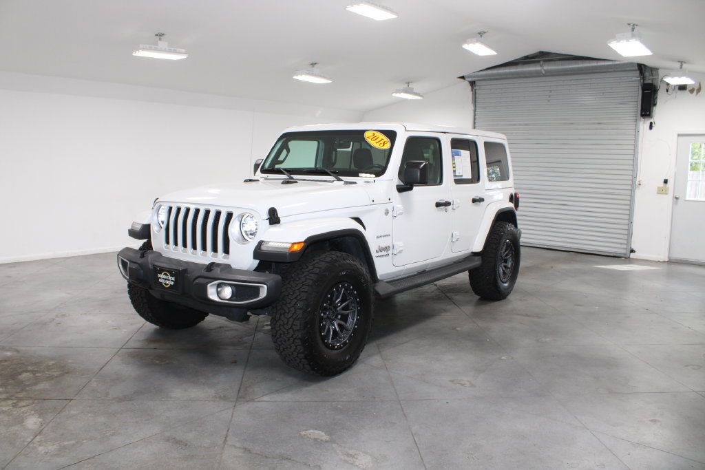 Used 2018 Jeep Wrangler Unlimited Sahara AWD/4WD image 4