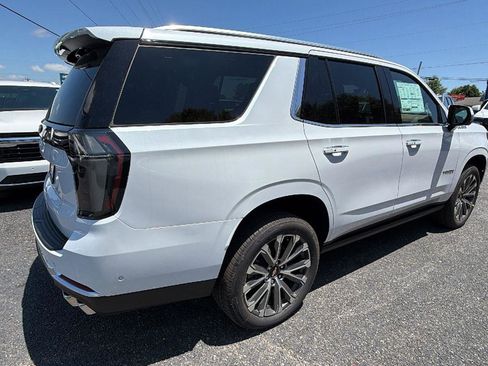New 2026 Chevrolet Tahoe High Country AWD/4WD image 5