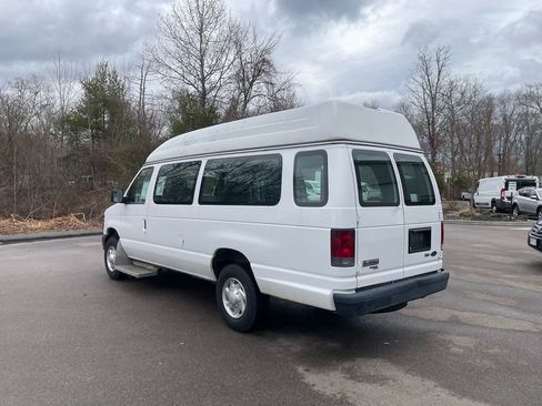 Used 2013 Ford E-350 and Econoline 350 Extended Super Duty w/ PWR Group RWD image 8