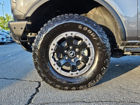 Used 2022 Ford Bronco Badlands AWD/4WD image 13