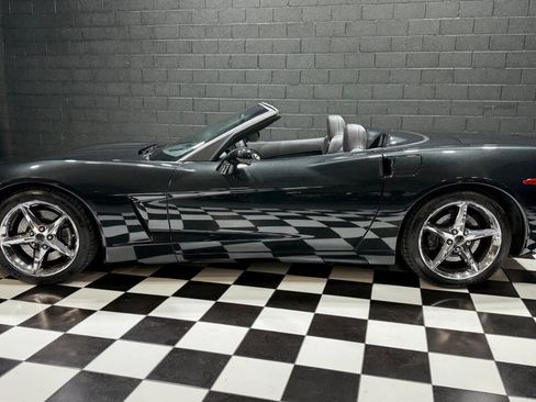 Used 2012 Chevrolet Corvette Convertible w/ 4LT Preferred Equipment Group image 6