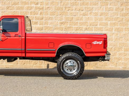 Used 1997 Ford F250 4x4 Regular Cab Heavy Duty image 14