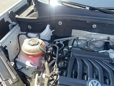 Used 2021 Volkswagen Atlas SEL image 31